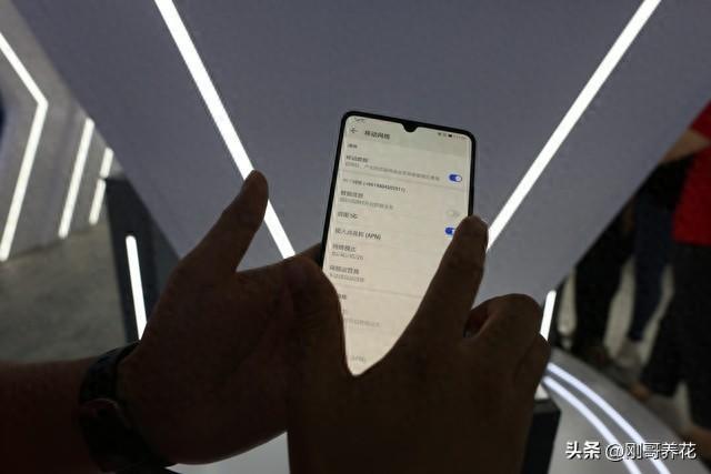 4 深度评测：优缺点大揭秘到底值不值得买？不朽情缘游戏网站址OPPO Reno 1(图2)