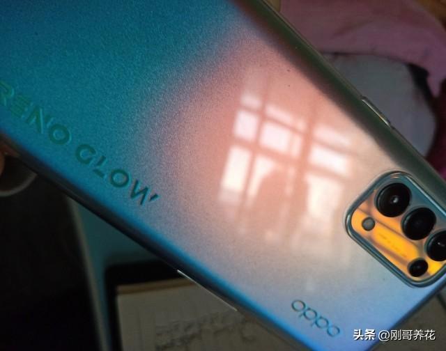 4 深度评测：优缺点大揭秘到底值不值得买？不朽情缘游戏网站址OPPO Reno 1(图3)